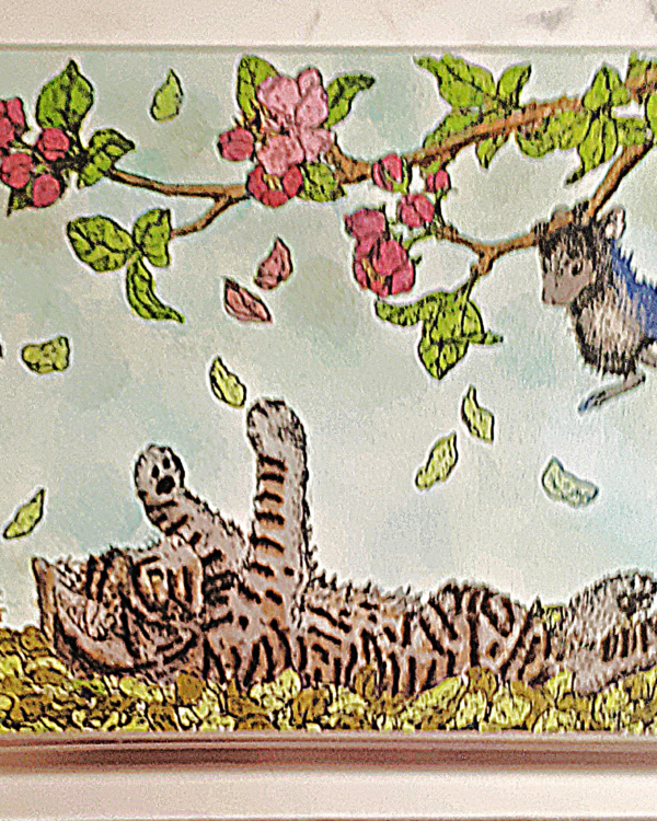 Tabby Cat & Mouse Play